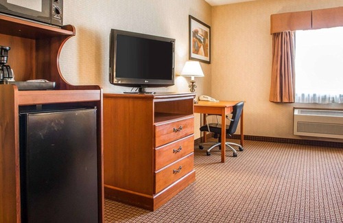 Sidney Hotel | Quality Inn