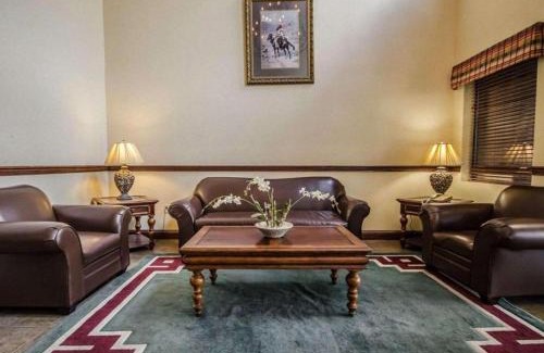 Jeffersonville - Clarksville Hotel | Quality Suites Jeffersonville - Louisville North