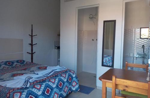 Sao Bento do Sapucai Apartment | Quarto Aconchegante