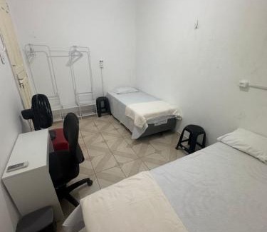 Nazare House | Quarto Privativo, Area Nobre Centro de Belem, wi fi e Central de Ar Terreo1