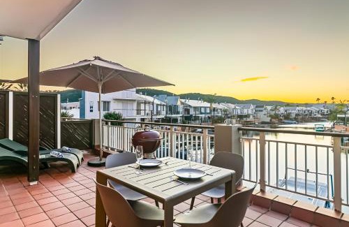 Waterfront Apartment | QuaySide Escape – Knysna