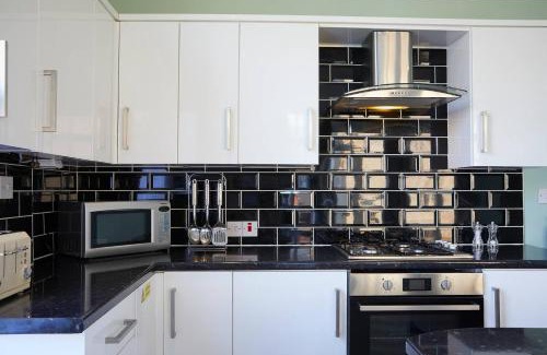 Scarborough Apartment | Queen Margarets Lodge