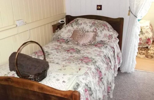 Woolooga Bed & Breakfast | Queen Woolooga Australia