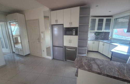 Kecskemet Apartment | Quelle Apartment - 2BR Apartment with private garden connection and sauna