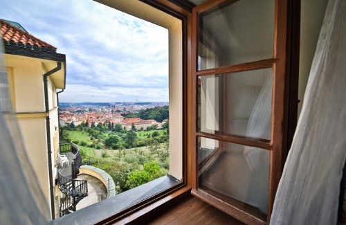 Hradcany Hotel | Questenberg Hotel