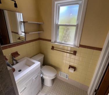 West Ashley House | Quiet 3BR Getaway in Charleston