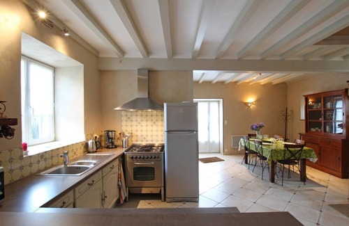 Valognes House | Quiet 4-star cottage on 2.5ha grounds 15km from the sea.