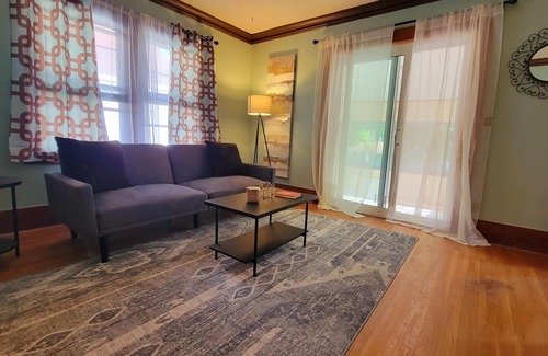 Rochester Apartment | Quiet and cozy 2 bedroom upper apartment