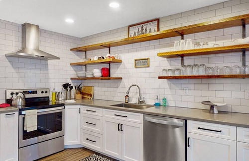 Oakridge House | Quiet and relaxing 5 room family house with sauna
