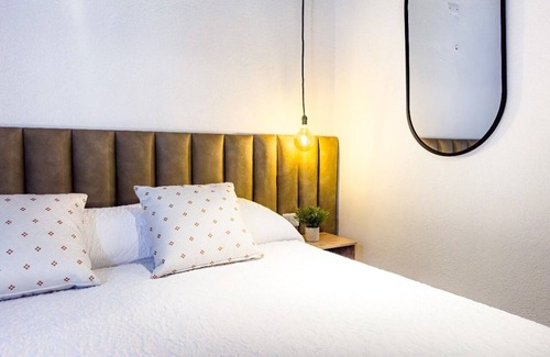 Suramericana Hotel | Quiet AP with terrace 103