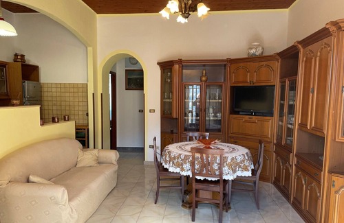 Fuscaldo Apartment | Quiet apartment between seas and mountains