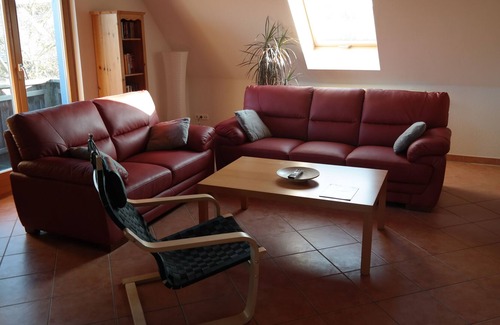 Buttendorf Apartment | Quiet apartment in a rural area near Playmobil FunPark and Nuremberg