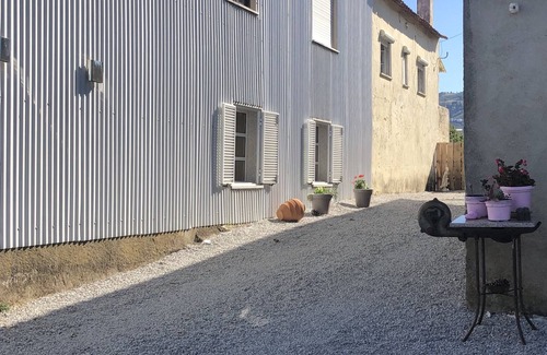 Fundao House | Quiet, authentic, typical Portuguese house