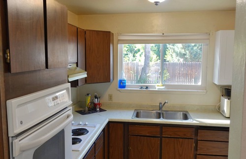 Reno House | Quiet Bungalow in South West Reno.