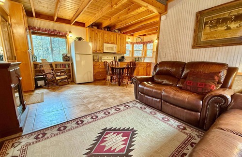 Glendale House | Quiet Canyon and Starry Nights. 50 acre ranch just north of Glendale, Utah. Near