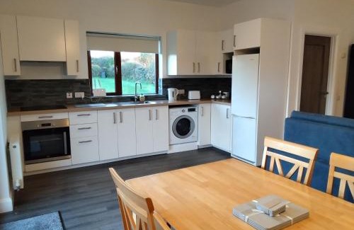 Clarinbridge Apartment | Quiet cosy 1 bedroom apartment