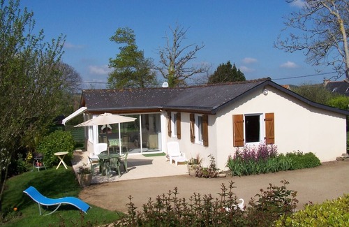 Plestin-les-Greves House | Quiet cottage 5 minutes from the sea, 4/5 people, ADSL. WIRELESS