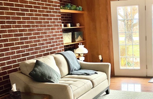 Peters Creek House | Quiet countryside home with exceptional sunrise view!