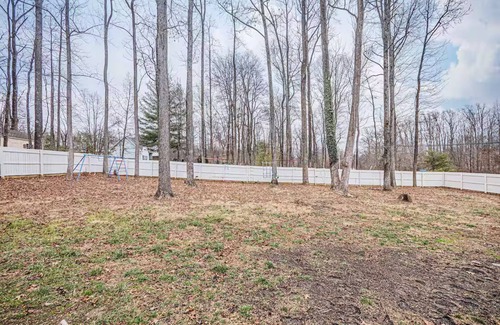 Bowie House | Quiet Escape with Easy DC Access-5BRMs Free Parking