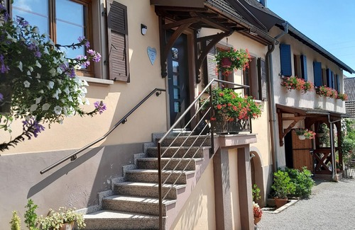 Maisonsgoutte House | Quiet house with beautiful hiking trails to recharge your batteries