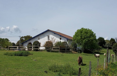 Saint-Lon-les-Mines House | Quiet Landes family home with swimming pool.