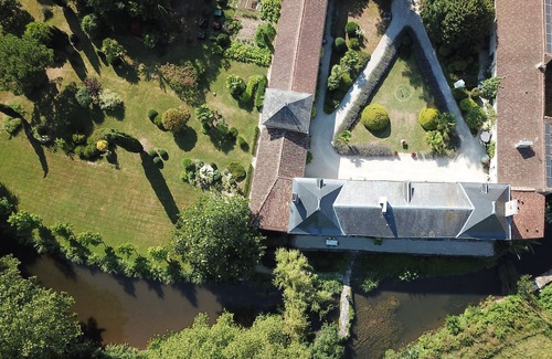 Poursay-Garnaud Apartment | Quiet location by the river in unspoiled nature