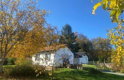 Bad Elster House | Quiet location. Large garden, private terrace and parking lot. Pet friendly