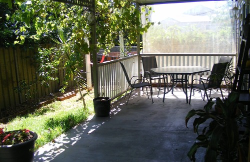South Toowoomba Apartment | Quiet modern family friendly South Toowoomba unit