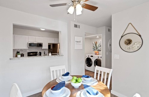 Bedford House | Quiet, Modern, large private space, centrally loc.
