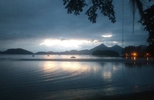 Itinga Ski Chalet | Quiet place, surrounded by natural beauty: beaches, waterfalls and islands.