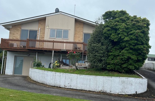Tokoroa House | Quiet restful place to base yourself for exploring South Waikato and Rotorua.