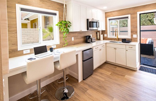 Canyon Gate Apartment | Quiet Retreat - Excellent for Couples or Traveling Profesionals
