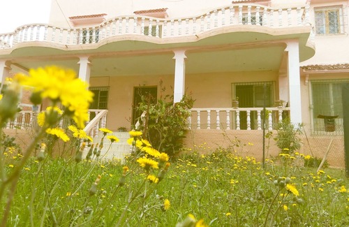Chefchaouen Villa | quiet room for rent