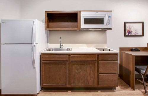 Greenbelt Hotel | Quiet Room w/Cooking Setup – Near University of Maryland & Metro Stop, 2 Units