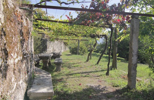 Cerponzons House | Quiet rustic house 5 minutes from Pontevedra