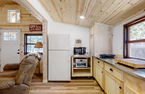 Crescent Cottage | Quiet, secluded cabin among the pines with firepit, great for outdoor adventures