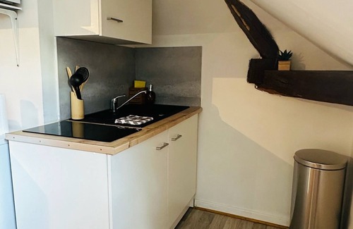 Old Town Apartment | Quiet Studio 12 with Wifi and Parking in Troyes