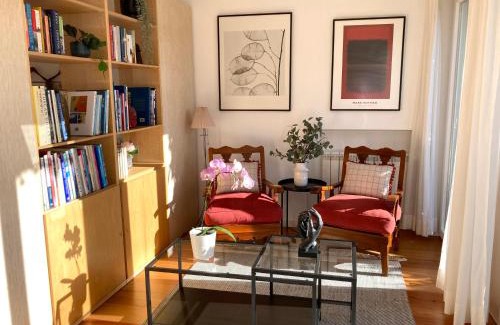 Estoril Apartment | Quiet Studio with garden 8 Min from Beach