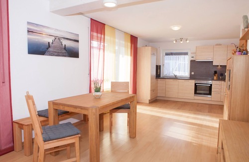 Fuessen Apartment | Quiet, TV, WiFi, terrace, lake, parking