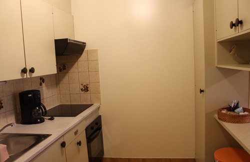 Les Posses-sur-Bex Apartment | QUIET VACATION ACCOMMODATION