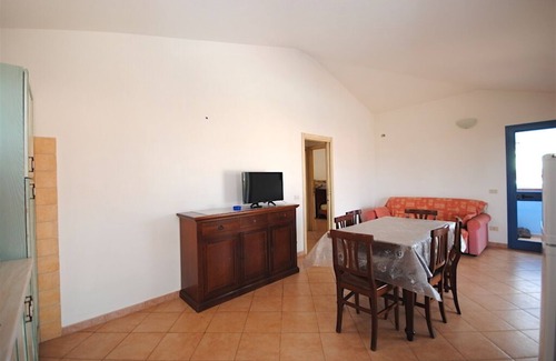 Monte Petrosu House | QUIET VILLA TWO STEPS FROM THE BEACH WITH VERANDA AND POOL