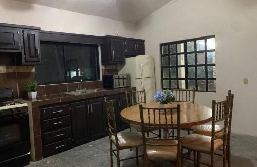 Santiago House | Quinta Campestre Los Encinos