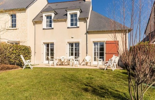 Port-en-Bessin-Huppain Apartment | Résidence Pierre & Vacances Le Green Beach**** - Studio for 5 people - 1 sleeping area - Terrace or balcony