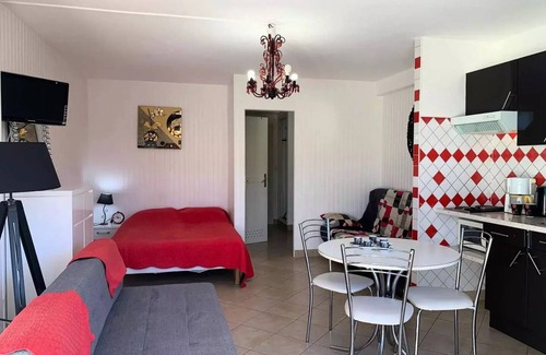 Naturist Village Apartment | Résidence Héliopolis Building E - HELIOPOLIS Building E - 2 people ground floor