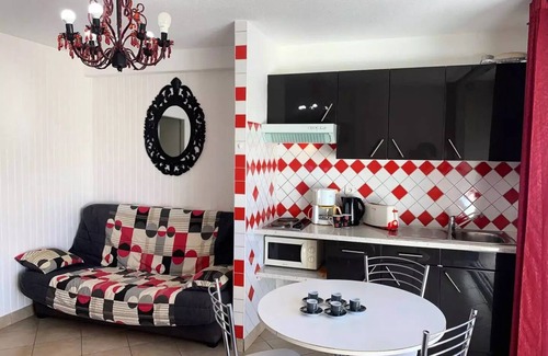 Naturist Village Apartment | Résidence Héliopolis Building E - HELIOPOLIS Building E - 2 people ground floor