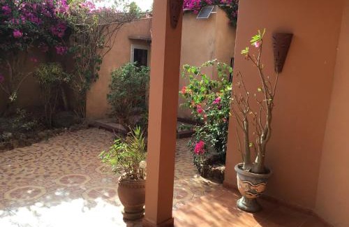 Bargny Gouddau Bed & Breakfast | Résidence Keur Fleurie