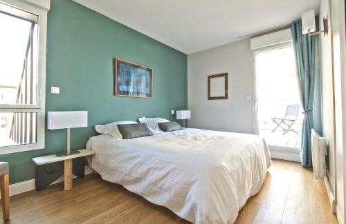 Courtoisville-Sillon-Moka Apartment | Résidence Quai Sud- Le Charcot