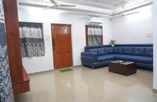 Narsapur House | R Homestay