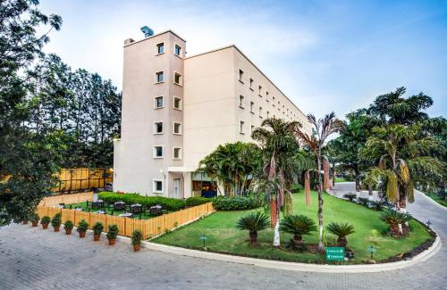 Phase 2 Hotel | Radha Hometel