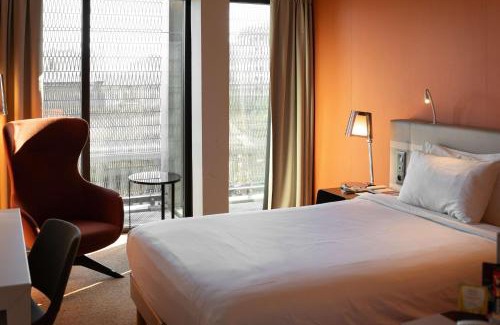 Bassins a Flot Hotel | Radisson Blu Hotel Bordeaux